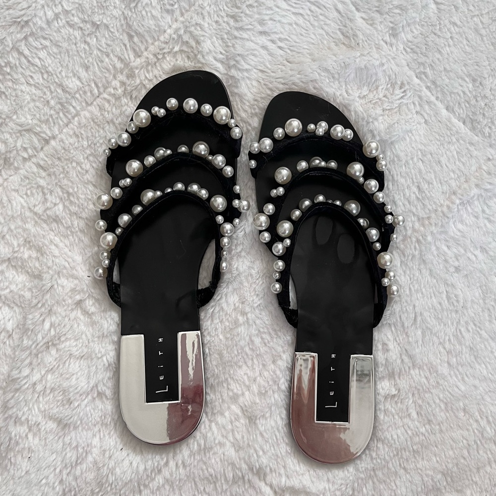 Leith pearl sandals